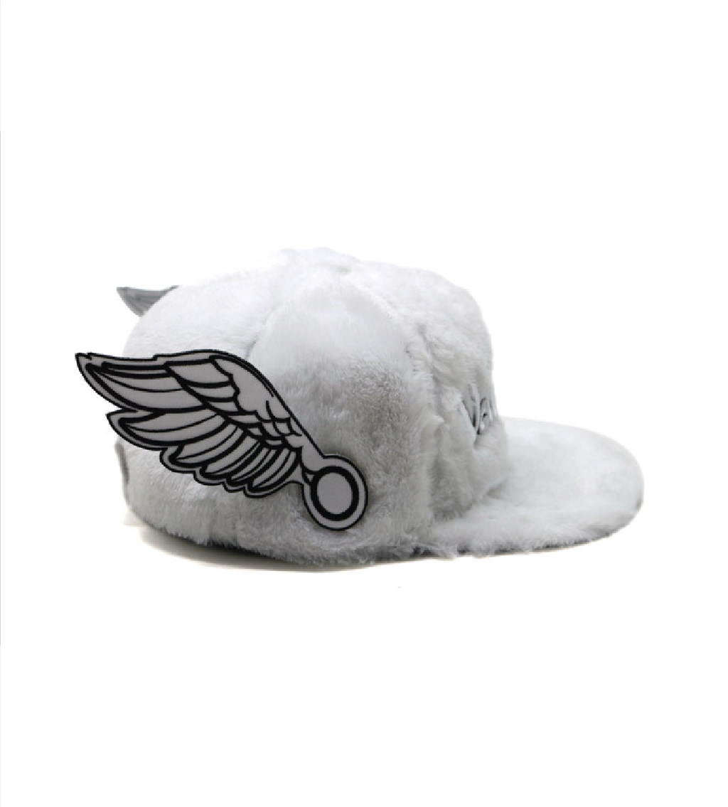 PEGASUS SNAPBACK WHITE